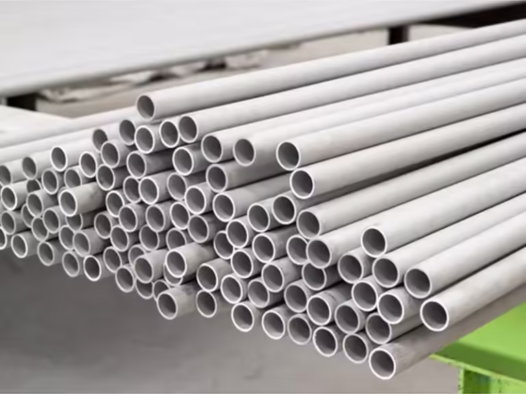 tumpukan pipa hastelloy c22