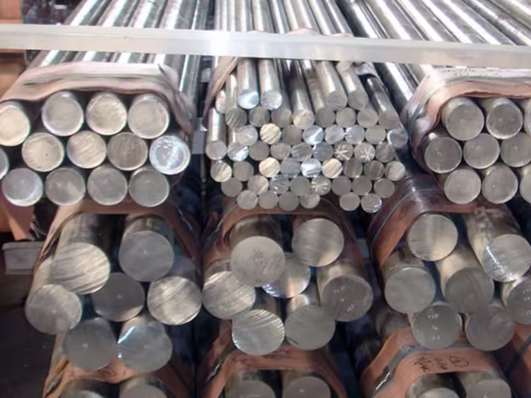 Empilage de barres rondes en hastelloy c22