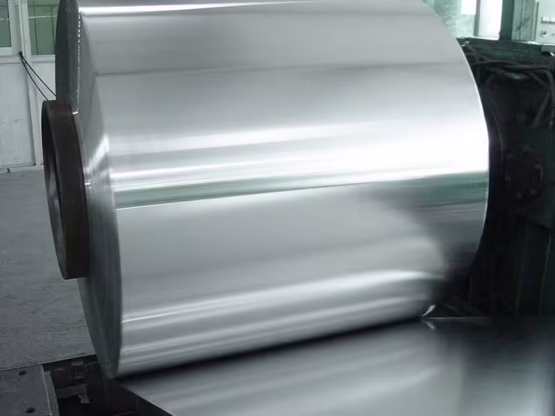 produção de bobina de aço inoxidável polido processada