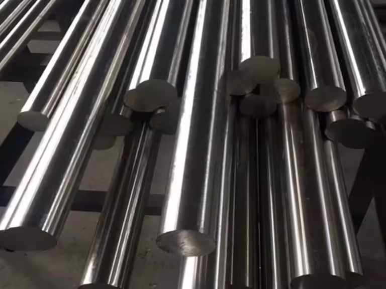 شريط الفولاذ المقاوم للصدأ في المخزون