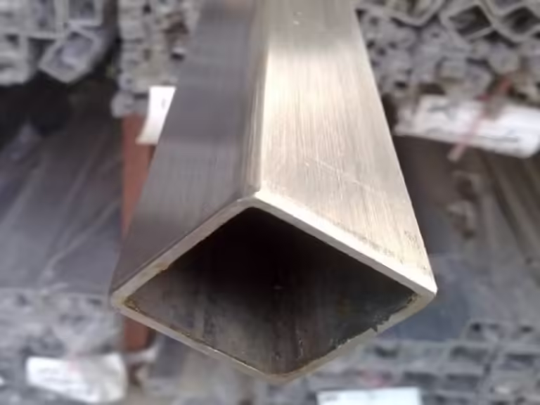 chi tiết ống thép không gỉ