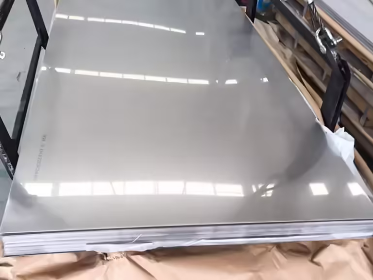 Штабеля из листовой нержавеющей стали 321